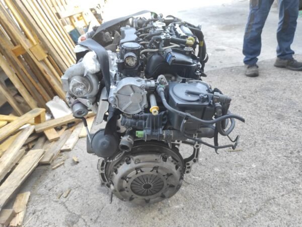 Motor Citroen C4 I Hatchback (Fase I, 2004) 1.6 HDi 16V (90 cv) - Imagen 5