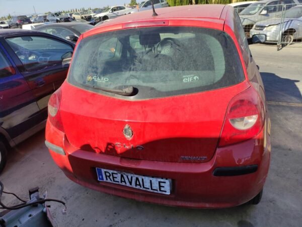 Despiece Renault Clio III 1.5 dCi 8V (86 cv) 2006 - Imagen 4