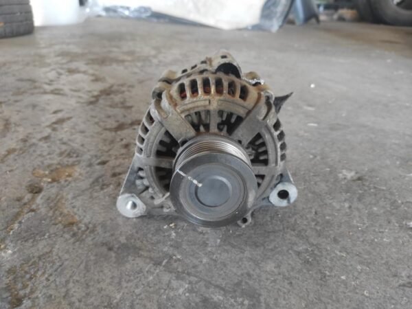 Alternador Kia Sportage II 2.0 CRDi (112 cv) - Imagen 2