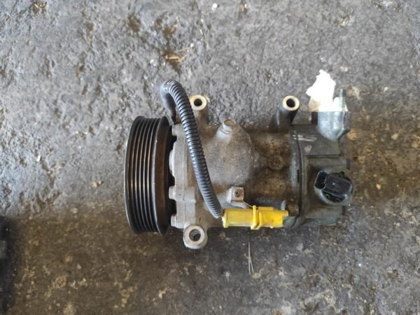 Compresor aire acondicionado Peugeot 307 1.6 HDi (90) - Imagen 2