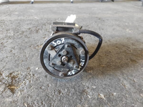 Compresor aire acondicionado Peugeot 307 1.6 HDi (90) - Imagen 3
