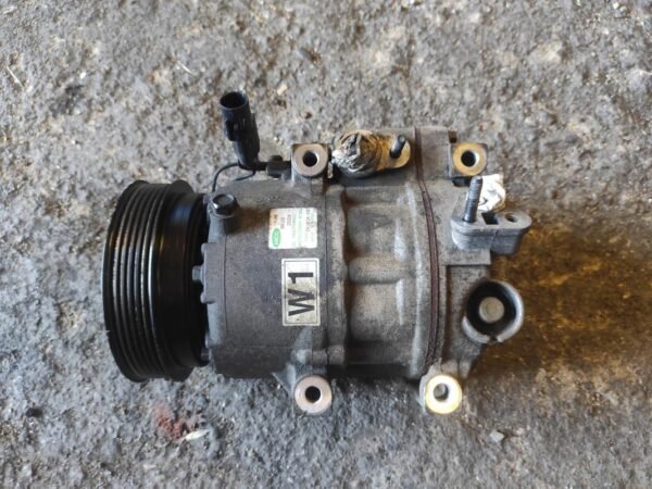 Compresor aire acondicionado Hyundai Sonata V (NF) 2.0 CRDi 16V (140 cv) - Imagen 2