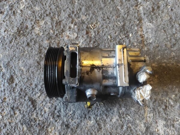 Compresor aire acondicionado Peugeot 307 Station Wagon 1.6 HDI (109 cv)