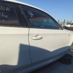 Puerta delantera derecha Bmw Serie 1 (E81) 116d (116 cv)