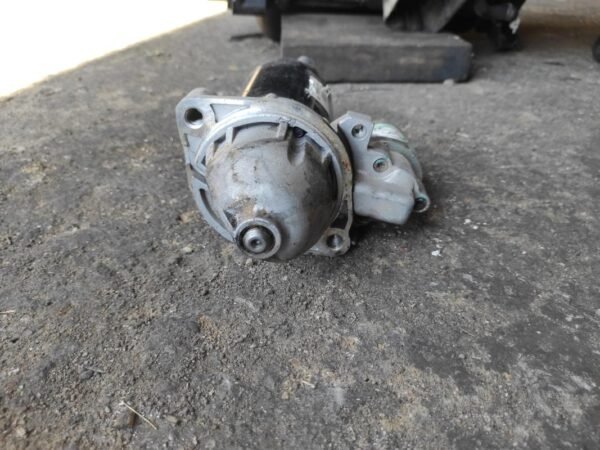 Motor de arranque Ssangyong Rexton RX 270 Xdi (163 cv) - Imagen 2
