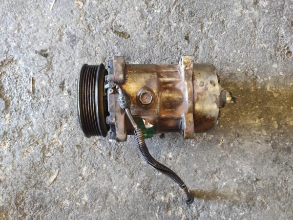 Compresor aire acondicionado Peugeot Partner 1.9 D (69 cv)