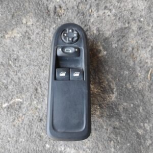 Mando elevalunas delantero izquierdo Citroen C3 II (Fase II, 2013) 1.4 HDi (68 cv)