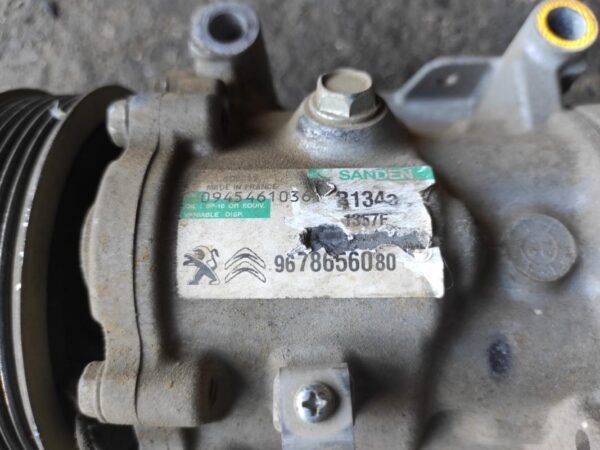 Compresor aire acondicionado Citroen C3 II (Fase II, 2013) 1.4 HDi (68 cv) - Imagen 4