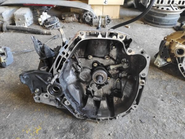 Caja cambios Renault Clio III 1.5 dCi 8V (86 cv) - Imagen 2