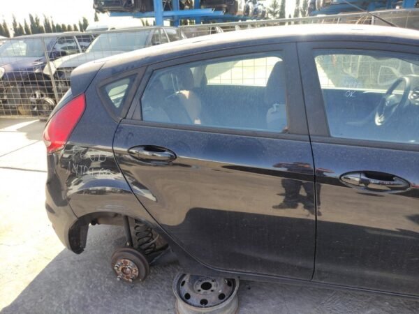Puerta trasera derecha Ford Fiesta VII 1.4 tdci (69cv)