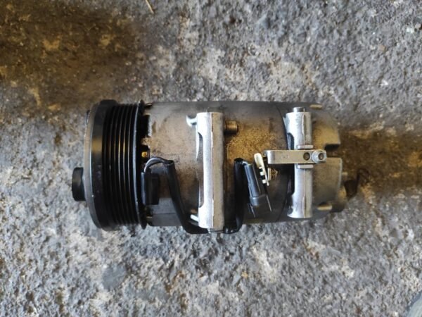 Compresor aire acondicionado Ford Focus II Hatchback 1.8 TDCi (116 cv)