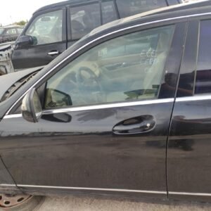 Puerta delantera izquierda Mercedes Benz Clase C (W204) C 220 CDI (170 cv)