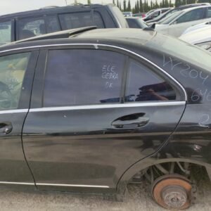 Puerta trasera izquierda Mercedes Benz Clase C (W204) C 220 CDI (170 cv)