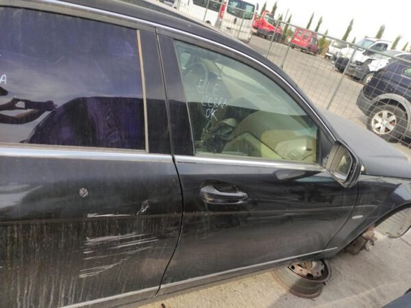 Puerta delantera derecha Mercedes Benz Clase C (W204) C 220 CDI (170 cv)