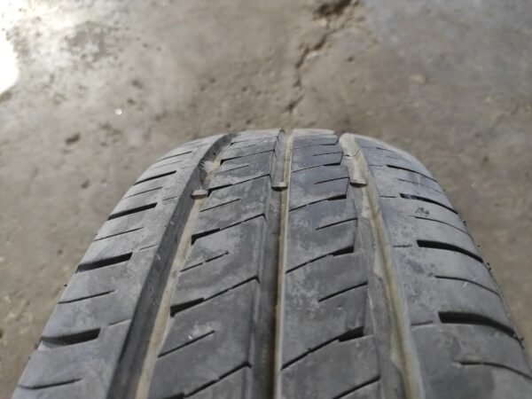 Nuemático Duraturn 205/75R16C. - Imagen 4