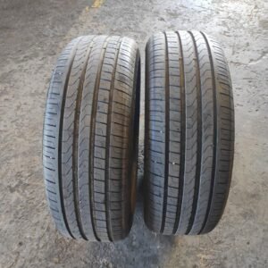 Juego de Neumáticos Pirelli 225/55R19, año 2021.