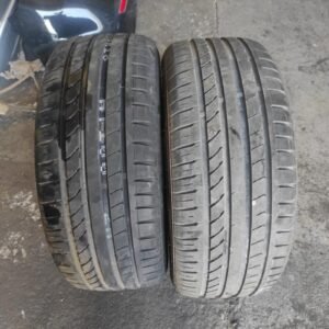 Juego de Neumáticos Atlas 255/55R18.