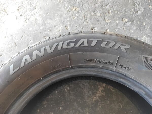 Nuemático Lanvigator 205/65R15, año 2022. - Imagen 2