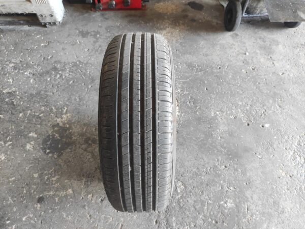 Nuemático Lanvigator 205/65R15, año 2022.