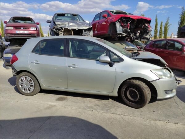 Despiece Toyota Auris I 2.0 D-4D (126 cv) 2007 - Imagen 2
