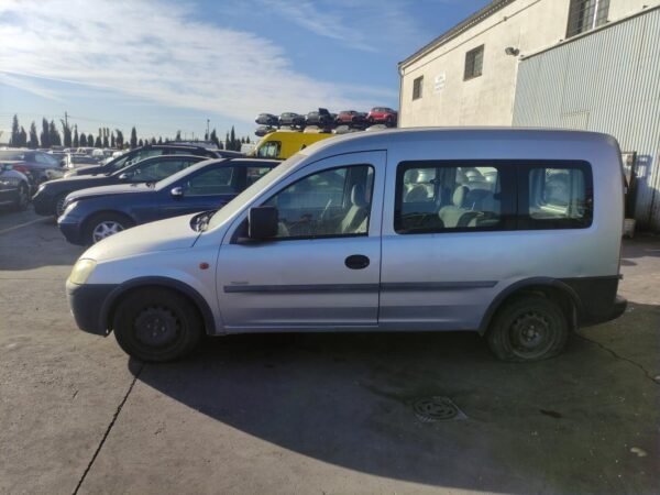 Despiece Opel Combo Tour C 1.7 DI 16V (65 cv) ECOTEC 2002 - Imagen 3