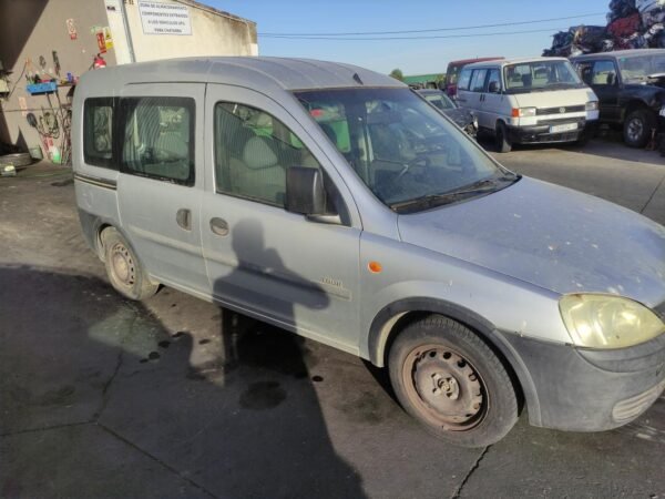 Despiece Opel Combo Tour C 1.7 DI 16V (65 cv) ECOTEC 2002 - Imagen 2