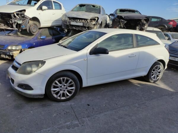 Despiece Opel Astra H GTC 1.7 CDTI (110 cv) 2010 - Imagen 3