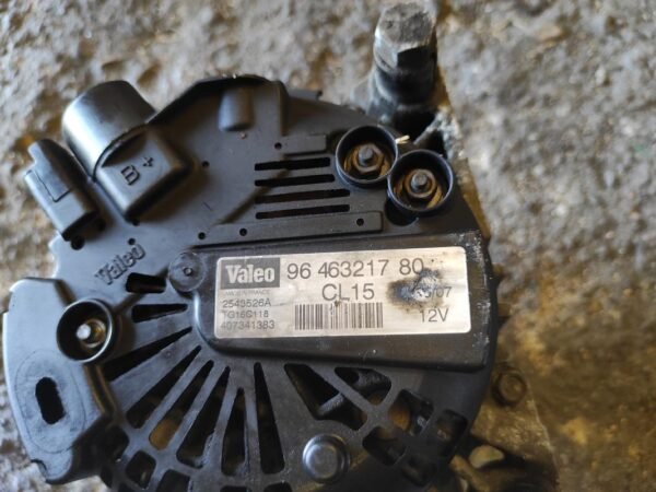 Alternador Peugeot 207 1.4 HDi (68cv) - Imagen 4