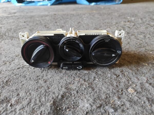 Mando calefaccion / A/A Seat Leon I (1M) 1.9 TDI (110 cv)