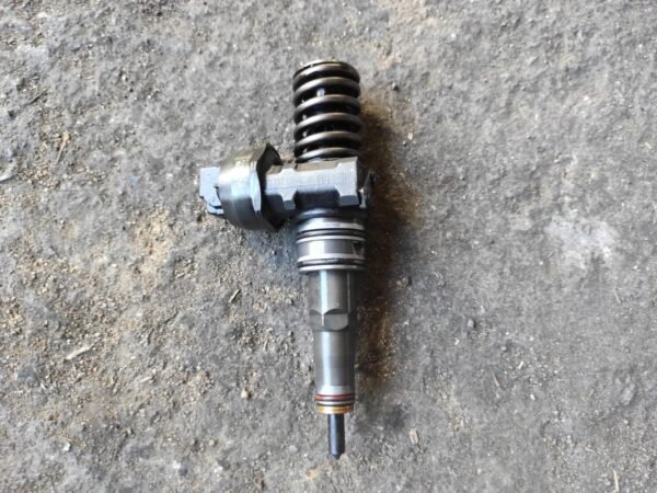 Inyector Volkswagen Golf V 1.9 TDI (105 cv)