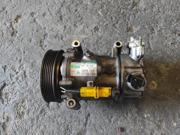 Compresor aire acondicionado Peugeot 207 1.4 HDi (68cv) - Imagen 2