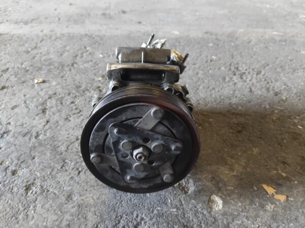 Compresor aire acondicionado Peugeot 207 1.4 HDi (68cv) - Imagen 3