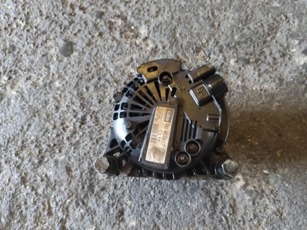Alternador Peugeot 207 1.4 HDi (68cv) - Imagen 3