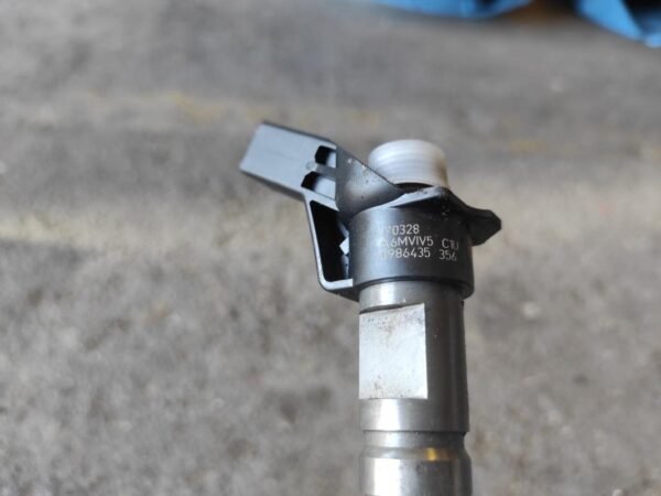 Inyector Mercedes Benz Sprinter 5-t Caja/Chasis (906) 515 CDI (906,153, 906,155, 906,253, 906,255) (150 cv) - Imagen 2