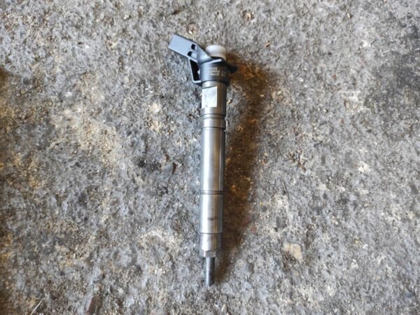 Inyector Mercedes Benz Sprinter 5-t Caja/Chasis (906) 515 CDI (906,153, 906,155, 906,253, 906,255) (150 cv)