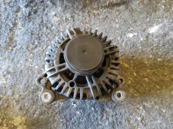 Alternador Audi A4 Avant (B7 8E) 2.0 TDI (140 cv) - Imagen 2
