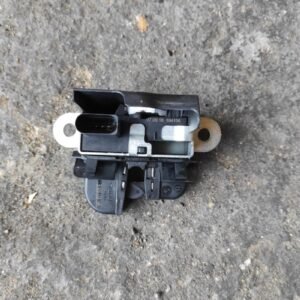 Cerradura maletero / porton Seat Leon II (1P) 1.6 TDI CR (105 cv) DPF