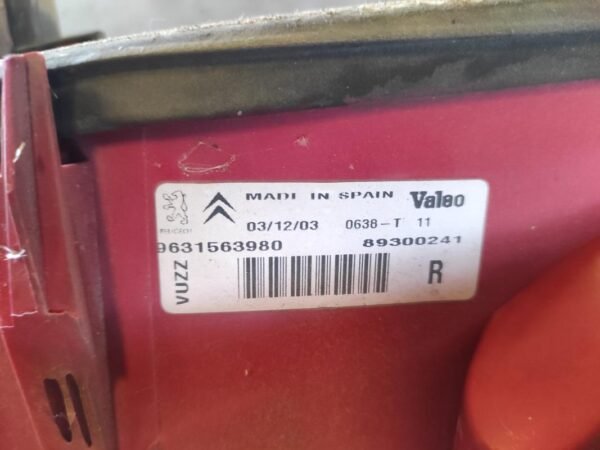 Piloto trasero derecho Citroen Xsara Picasso (N68) 2.0 HDI (90 cv) - Imagen 3
