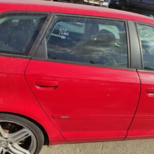 Puerta trasera derecha Audi A3 (8P) 2.0 TDI (140 cv)
