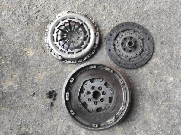 Kit embrague Renault Megane III Grandtour 1.5 DCI (106 CV)