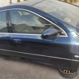Puerta delantera derecha Peugeot 607 2.7 HDi V6 24V (205 cv)