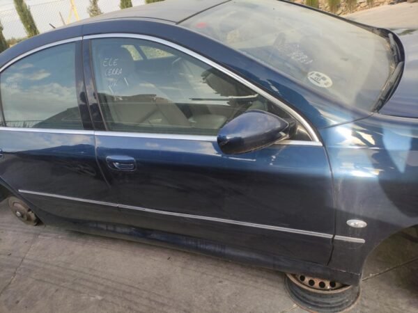 Puerta delantera derecha Peugeot 607 2.7 HDi V6 24V (205 cv)