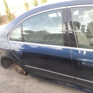 Puerta trasera derecha Peugeot 607 2.7 HDi V6 24V (205 cv)