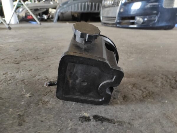Bomba dirección Mercedes Benz Clase E (W211) E 320 CDI (204 cv) - Imagen 3