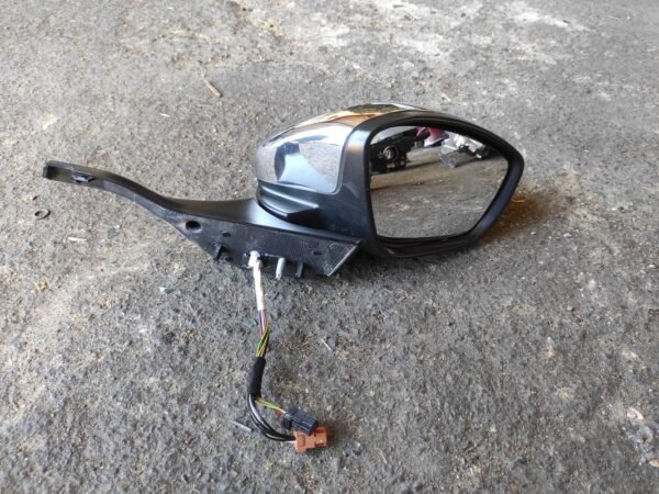 Retrovisor derecho Peugeot 208 1.6 e-HDi (92 cv) FAP STT - Imagen 3
