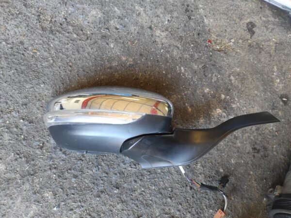 Retrovisor derecho Peugeot 208 1.6 e-HDi (92 cv) FAP STT