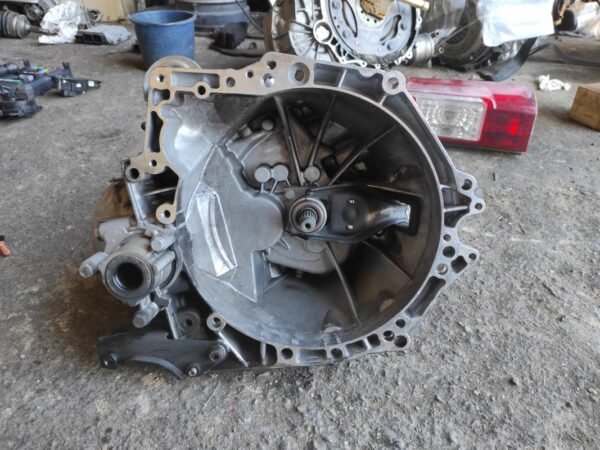 Caja cambios Peugeot 208 1.6 e-HDi (92 cv) FAP STT - Imagen 2