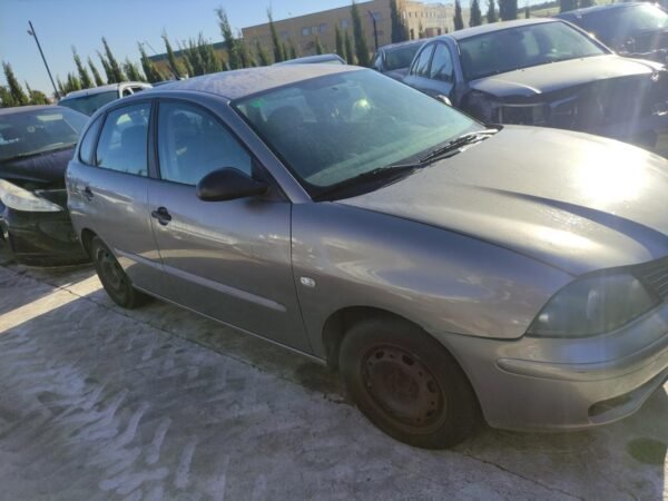 Despiece Seat Ibiza III 1.4 16V (75 cv) 2002 - Imagen 3
