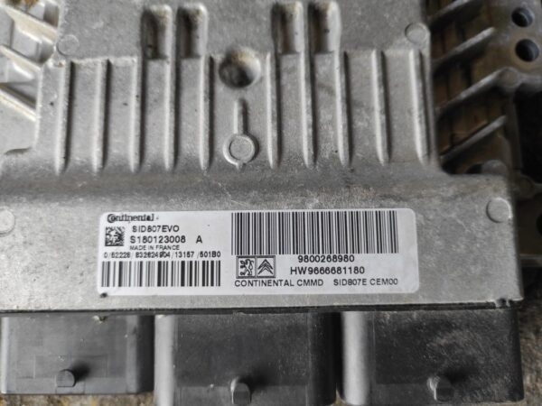 Centralita motor uce Peugeot 5008 I (Fase I) 1.6 HDi (112 cv) FAP - Imagen 2