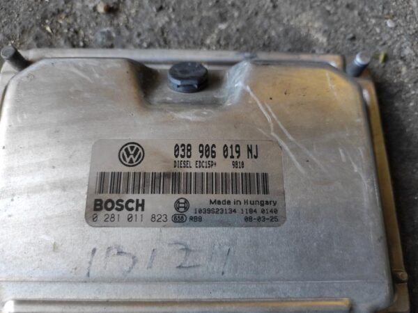 Centralita motor uce Seat Ibiza III 1.9 TDi (130 cv) - Imagen 2